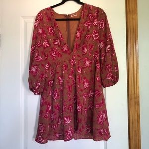 Low v neck flower dress